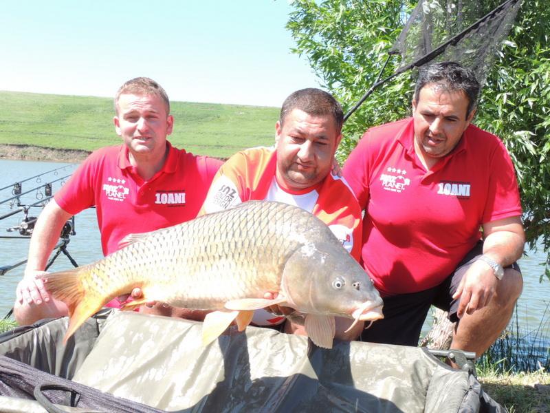 TROPHY CARP OF PRINTERS - pescuit-crap-snz-planet-sulimanu-captura-6.jpg
